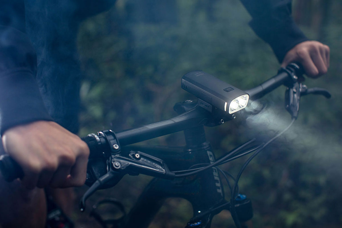 Велофари | Як вибрати ліхтарик - путівник покупця від OZ.UA