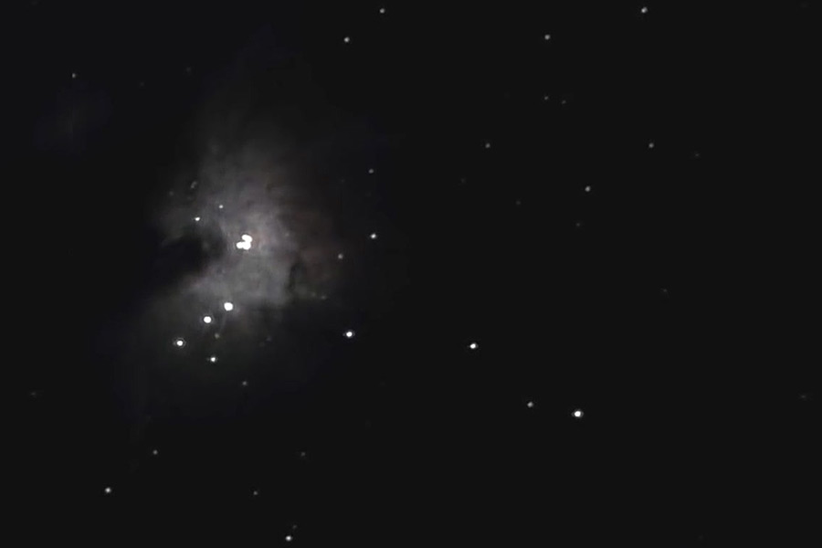 Туманність Оріона в телескоп вартістю від 5 000 до 10 000 гривень