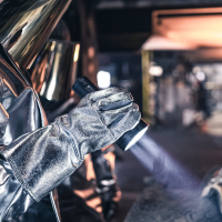 LEDLENSER P18R ˳����