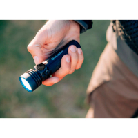 OLIGHT  Seeker 4 Pro NW Black ˳