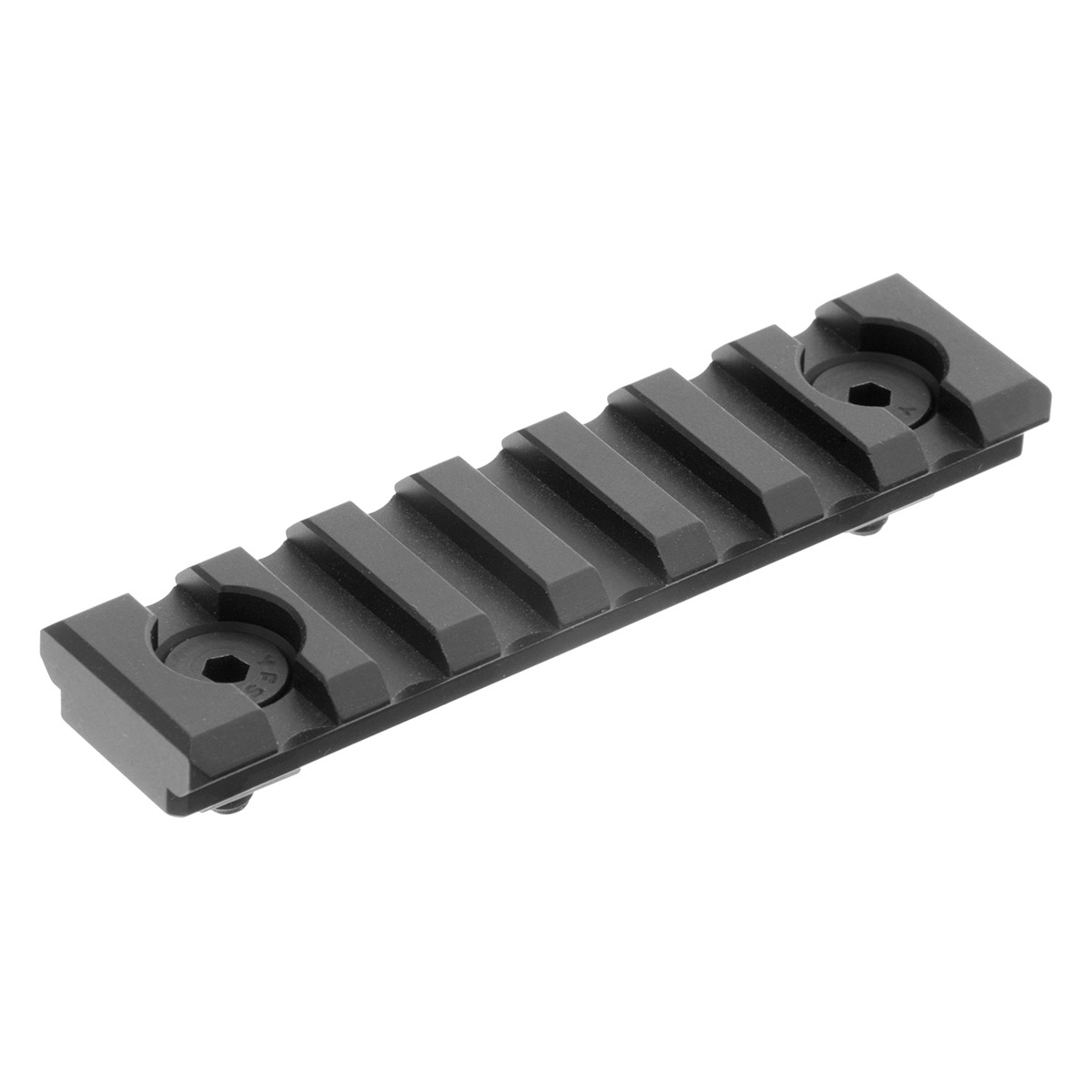   LEAPERS UTG PRO M-LOK 7-Slot Picatinny
